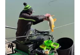 Pêche hivernale au Carpodrome